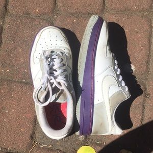 Nike Air Force 1 - size 6.5